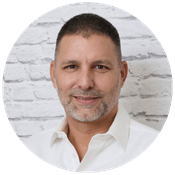 Dr. Szentkláray Bence Ügyvéd