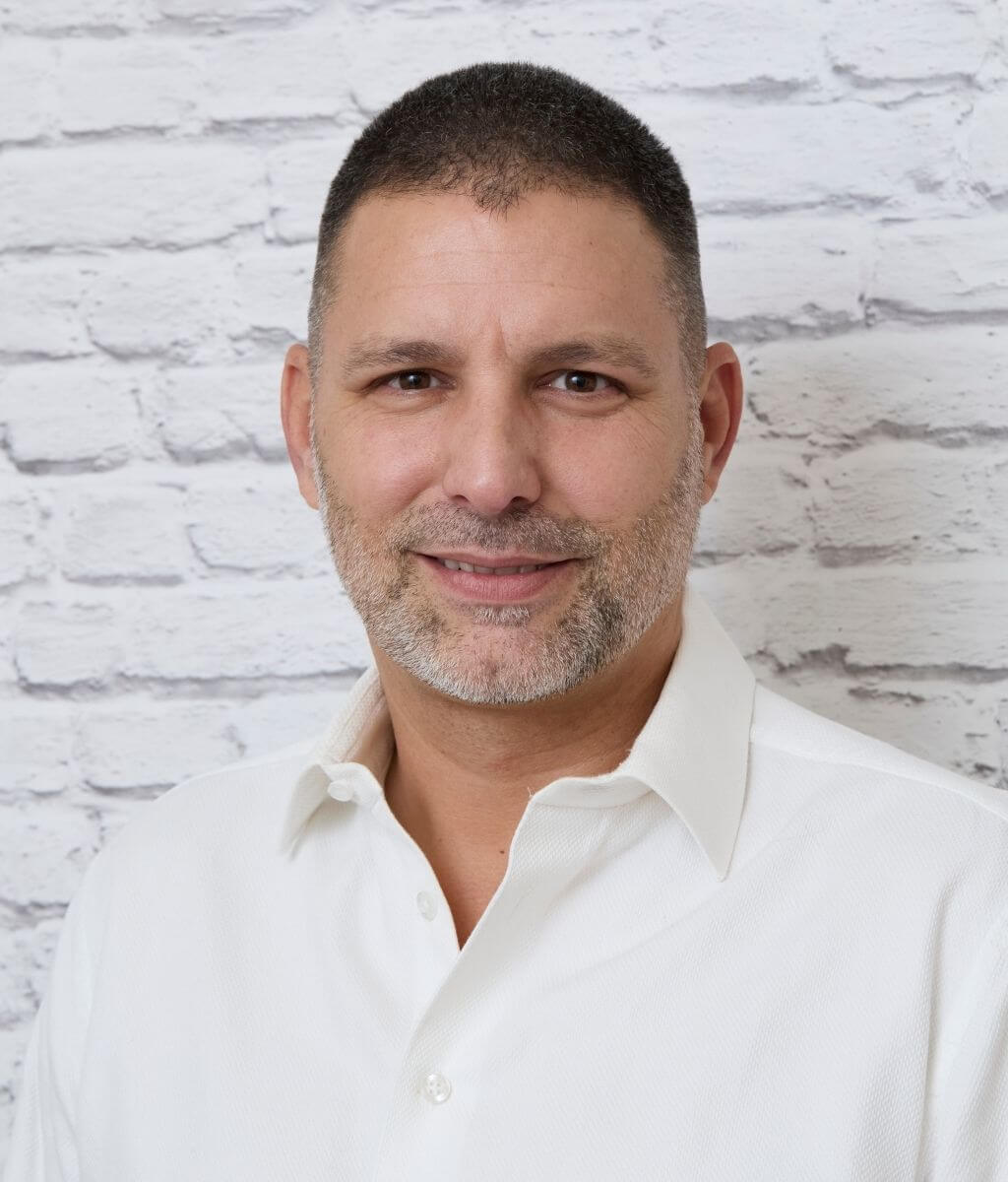 Dr. Szentkláray Bence Ügyvéd